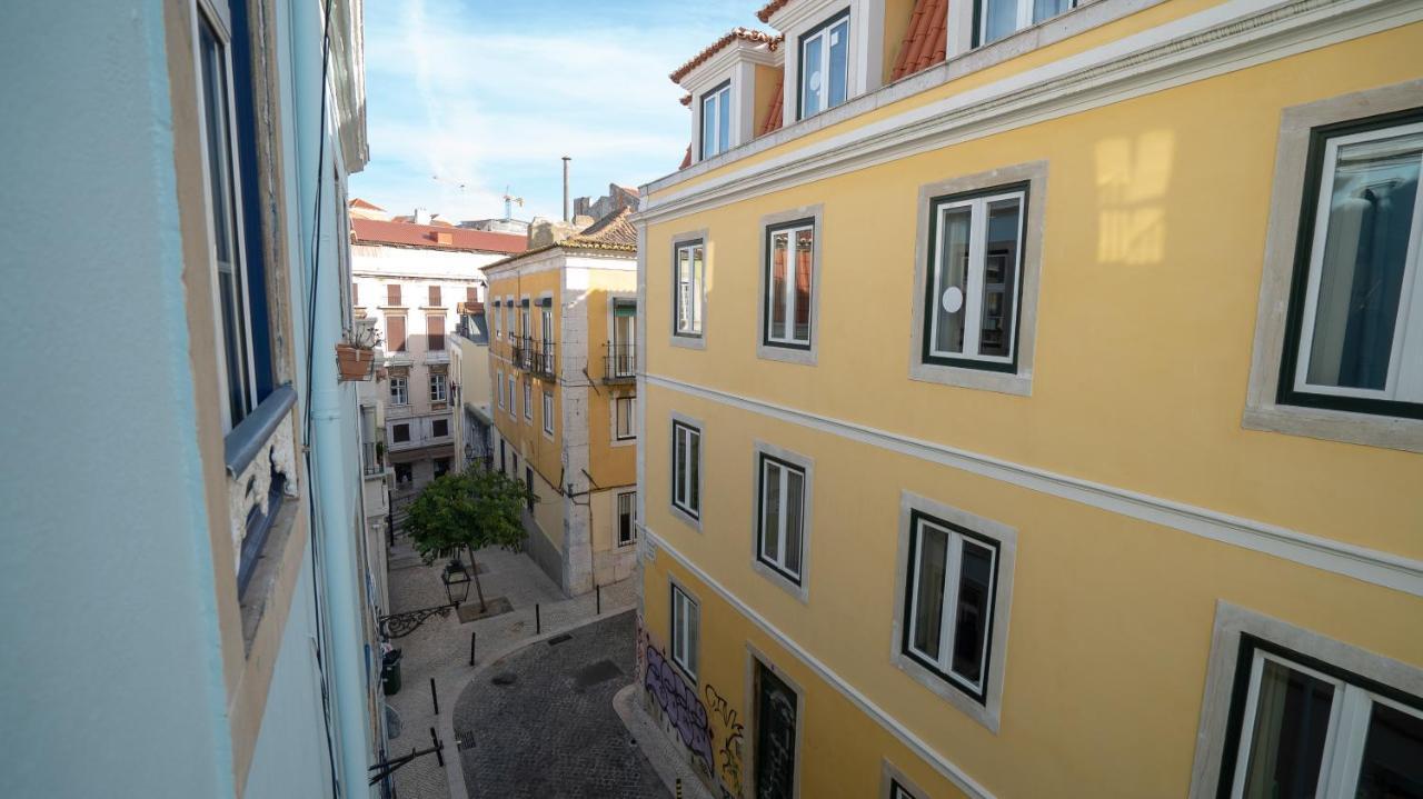 Comfy @ Chiado Apartment Lisboa Екстериор снимка